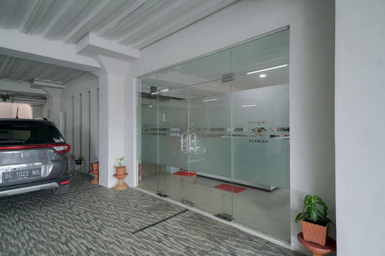 Urbanview Hotel Bari Syariah Palembang By Reddoorz المظهر الخارجي الصورة