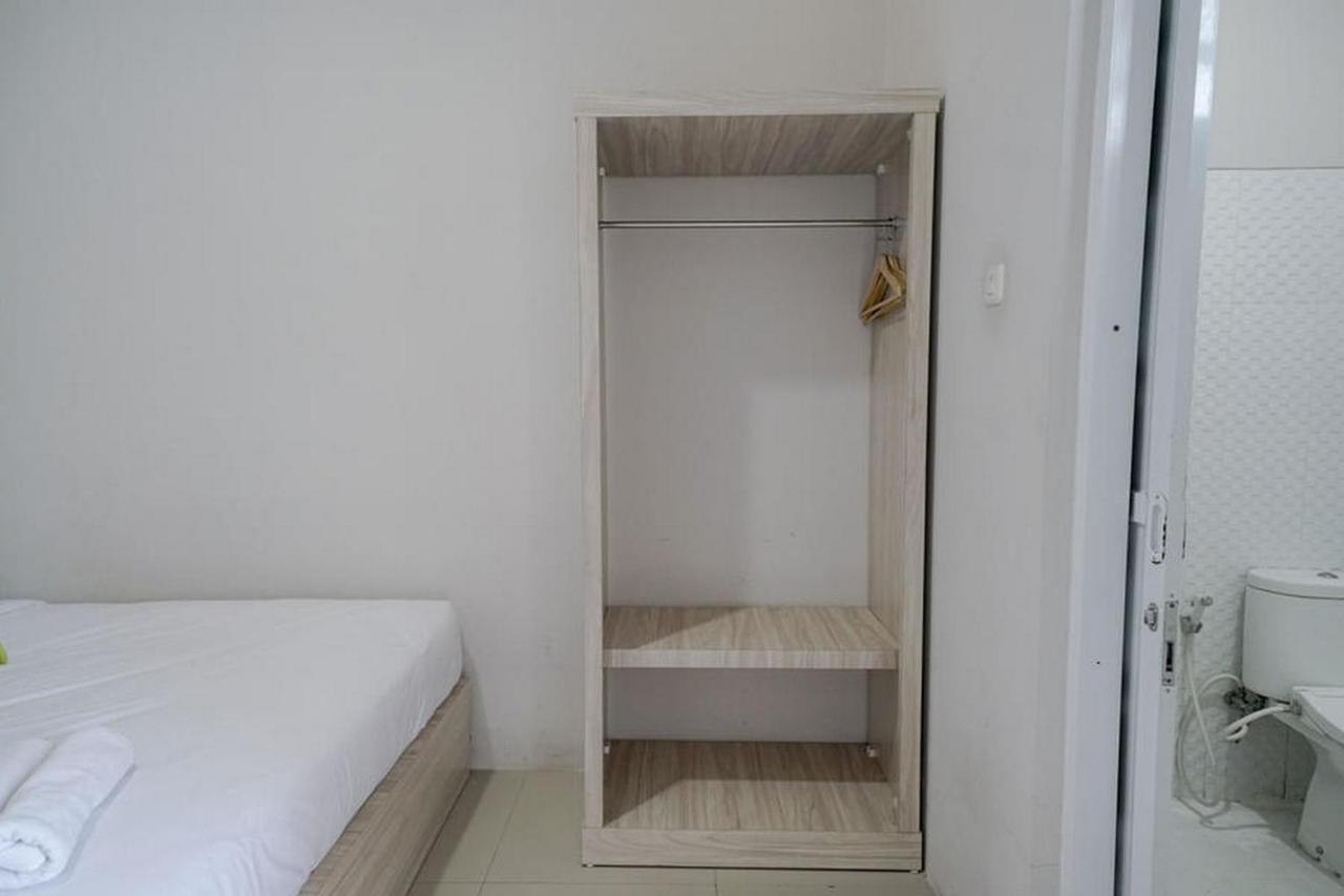 Urbanview Hotel Bari Syariah Palembang By Reddoorz المظهر الخارجي الصورة